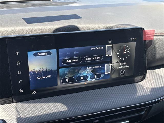 new 2025 Nissan Kicks car, priced at $28,450