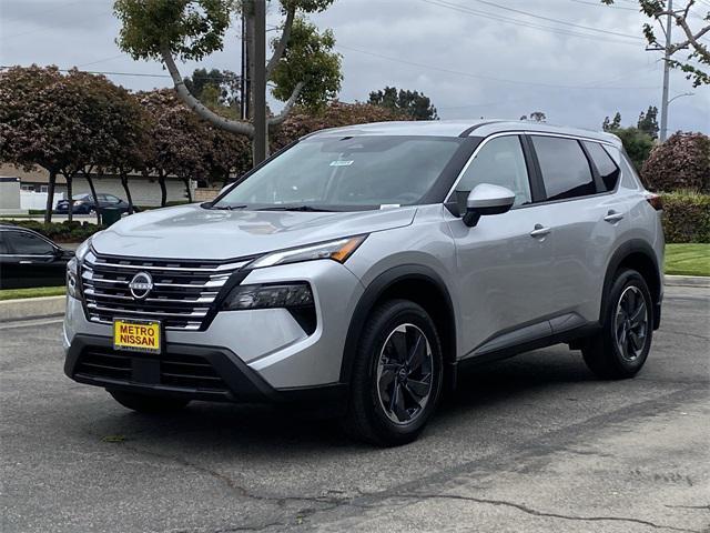 new 2025 Nissan Rogue car, priced at $33,275