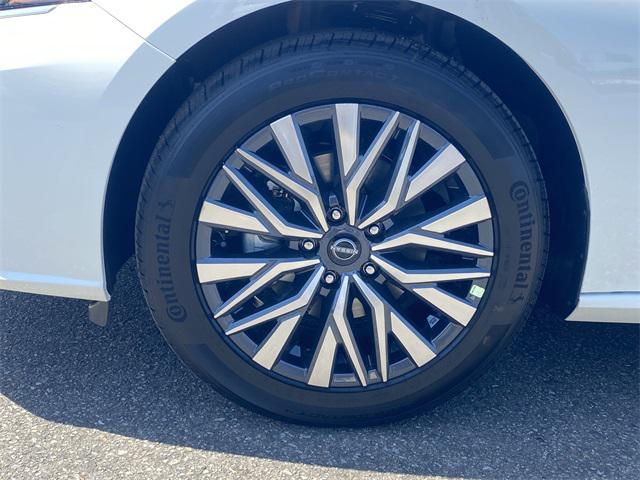 new 2025 Nissan Altima car, priced at $29,550