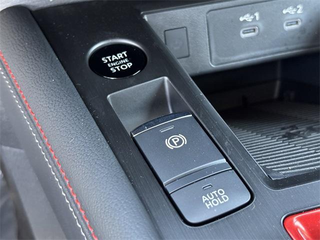 new 2025 Nissan Kicks car, priced at $29,170