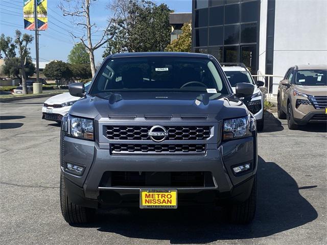 new 2025 Nissan Frontier car, priced at $39,925