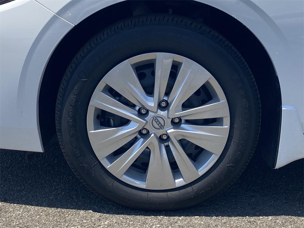 new 2025 Nissan Sentra car, priced at $20,687