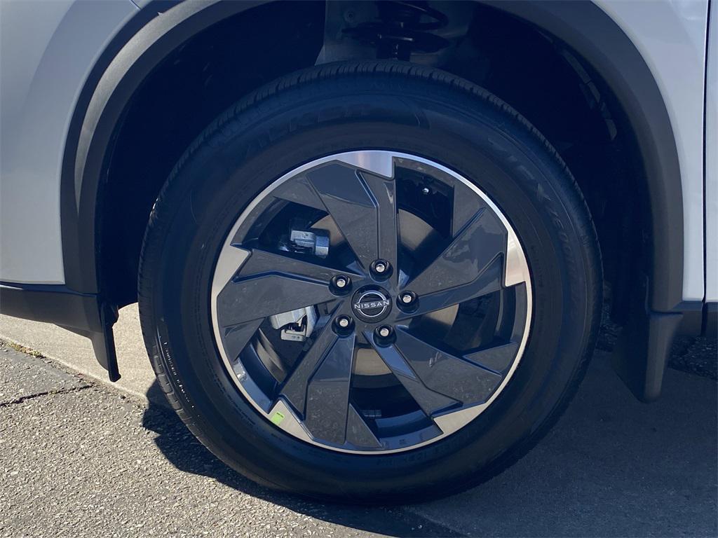 new 2026 Nissan Rogue car, priced at $32,450