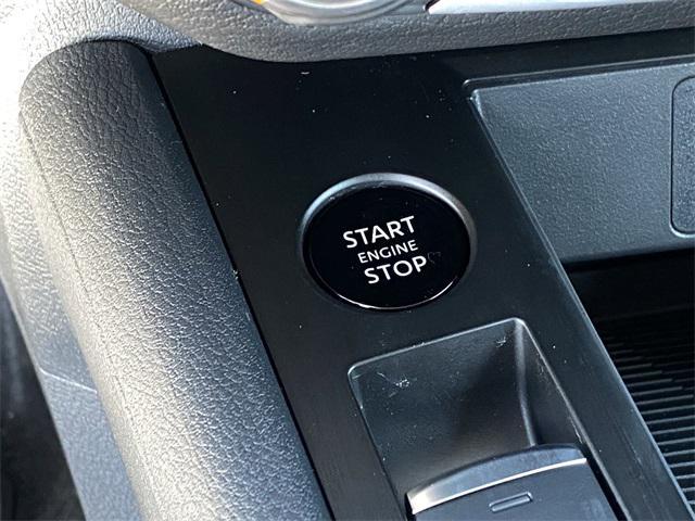new 2025 Nissan Kicks car, priced at $25,160