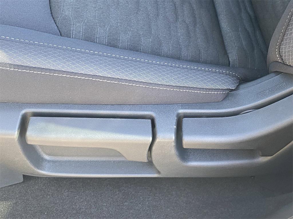 new 2025 Nissan Pathfinder car, priced at $32,371