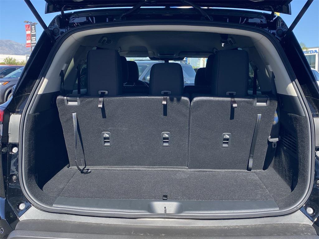 new 2025 Nissan Pathfinder car, priced at $32,371