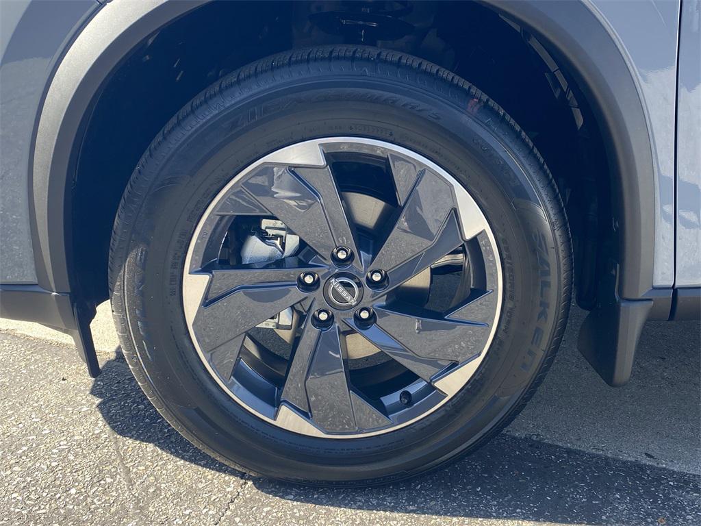 new 2026 Nissan Rogue car, priced at $30,700