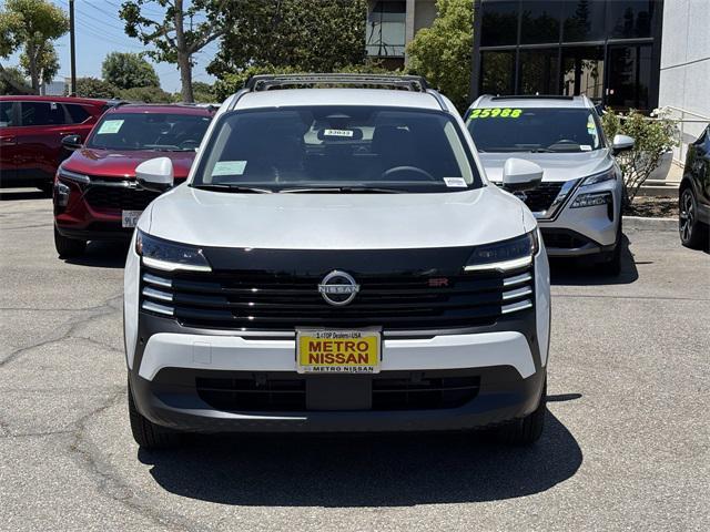 new 2025 Nissan Kicks car, priced at $29,015