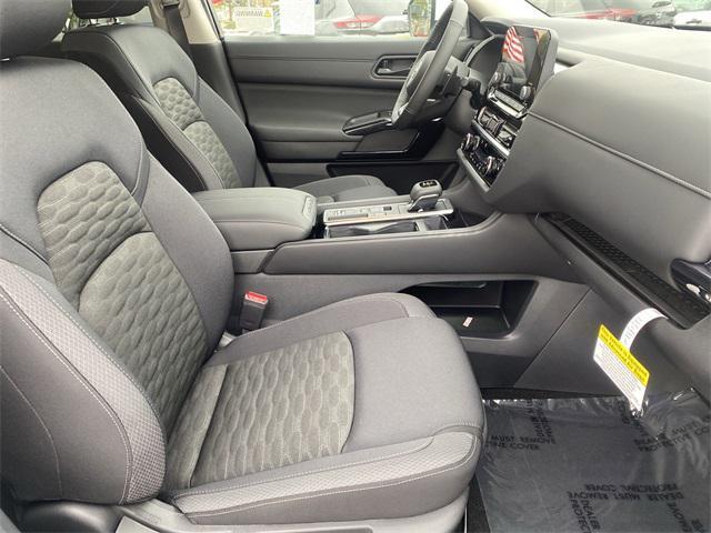 new 2025 Nissan Pathfinder car, priced at $44,870