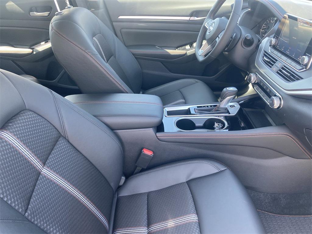 new 2025 Nissan Altima car, priced at $28,959