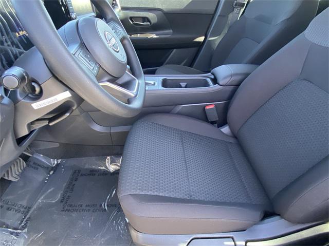 new 2025 Nissan Kicks car, priced at $24,090