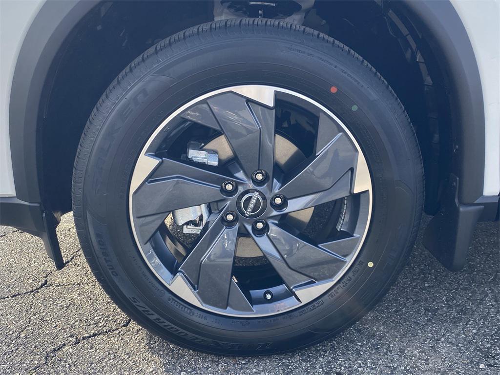 new 2026 Nissan Rogue car, priced at $32,450