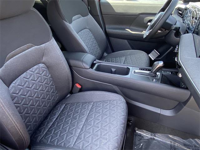 new 2025 Nissan Kicks car, priced at $26,160