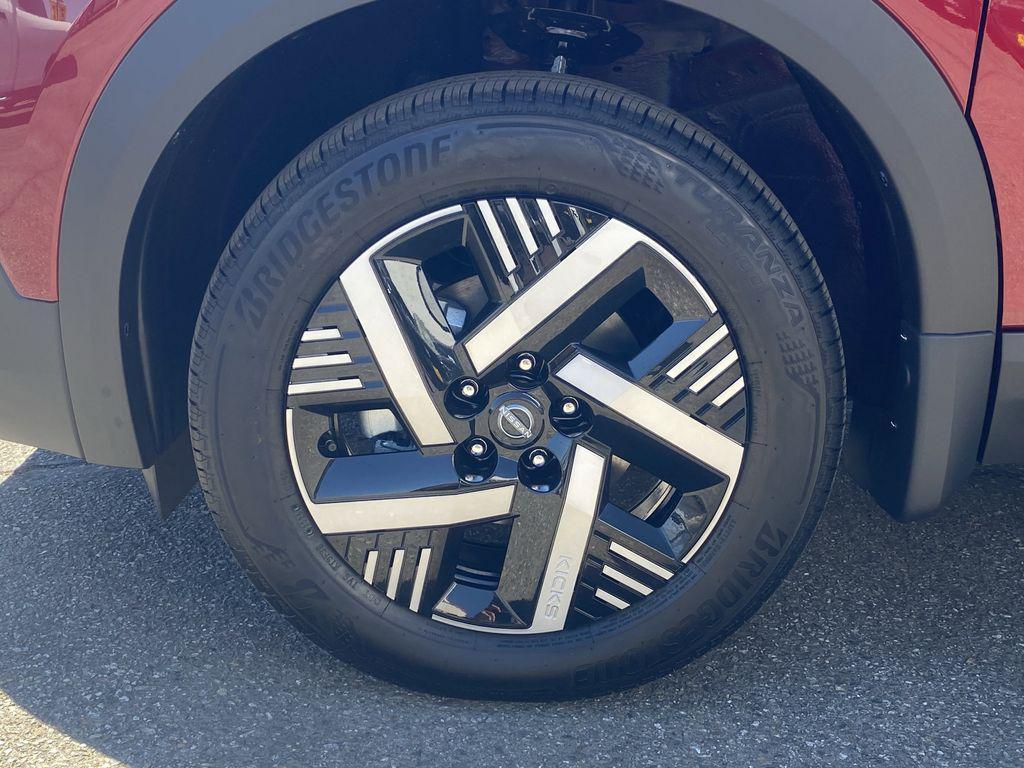 new 2025 Nissan Kicks car, priced at $23,985