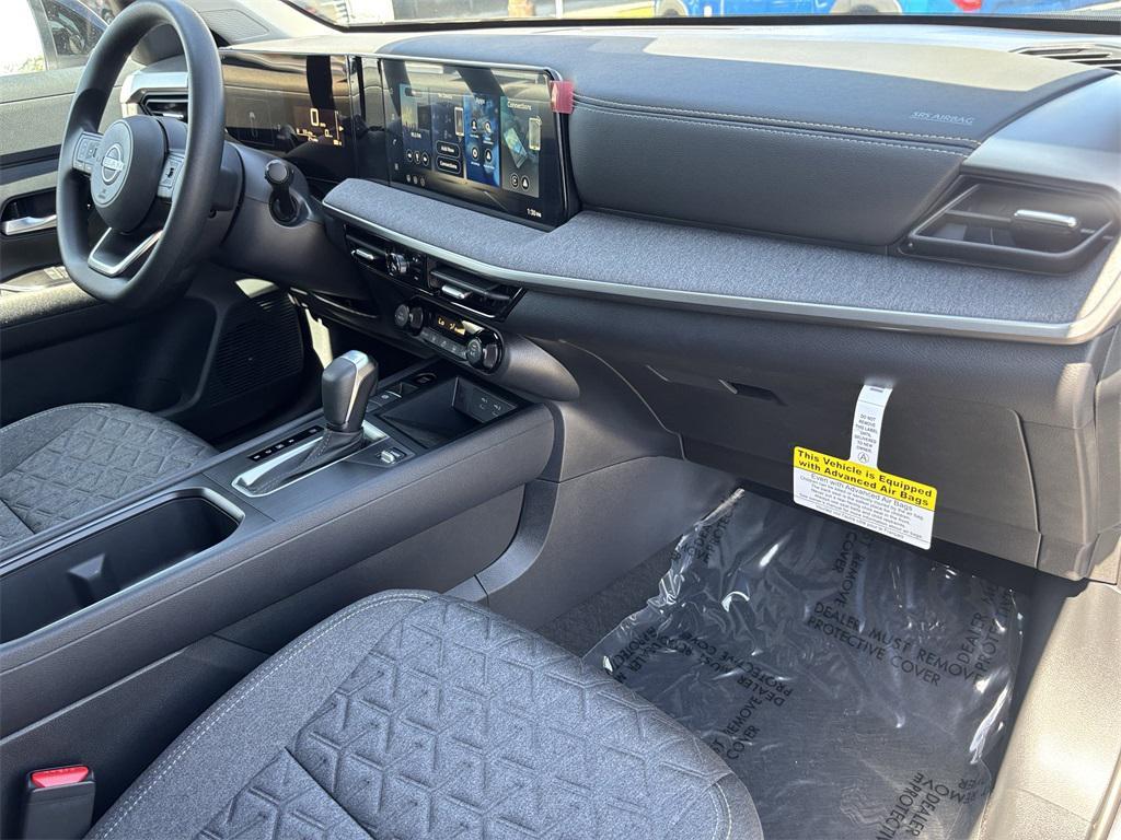 new 2025 Nissan Kicks car, priced at $25,312