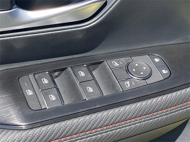 new 2025 Nissan Kicks car, priced at $29,250
