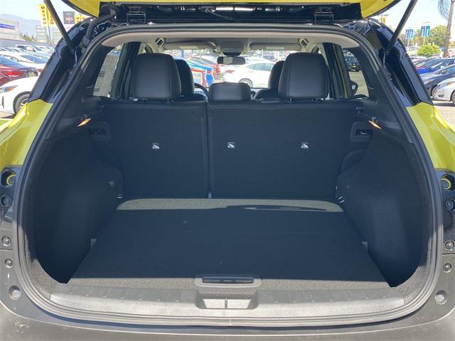 new 2025 Nissan Kicks car, priced at $29,250
