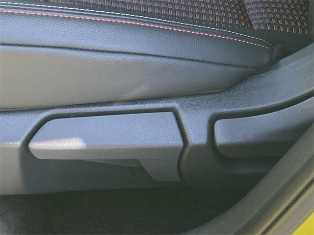 new 2025 Nissan Kicks car, priced at $29,250