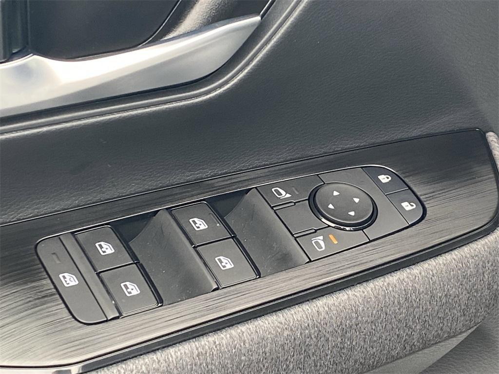 new 2026 Nissan Kicks car, priced at $24,375