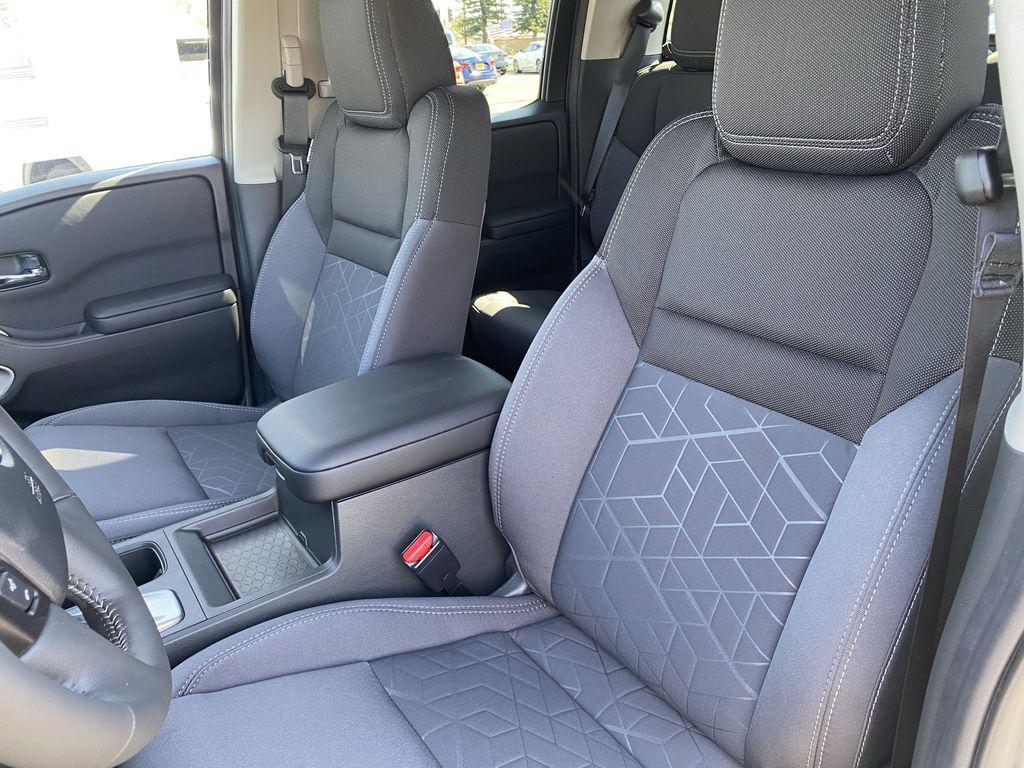 new 2025 Nissan Frontier car, priced at $32,425