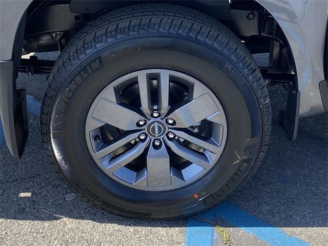 new 2025 Nissan Frontier car, priced at $39,925