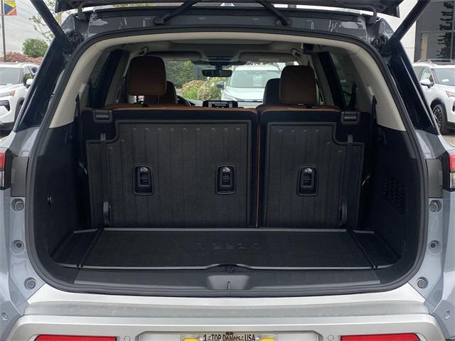new 2025 Nissan Pathfinder car, priced at $53,205