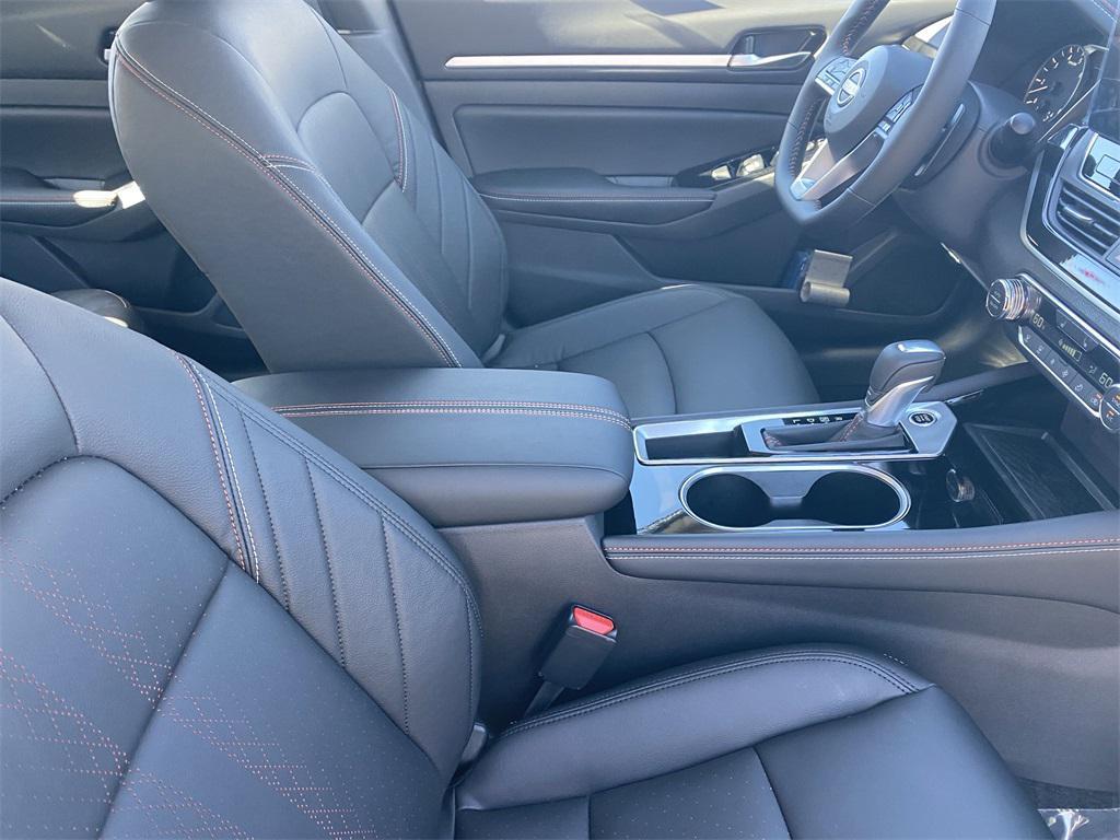 new 2025 Nissan Altima car, priced at $31,350