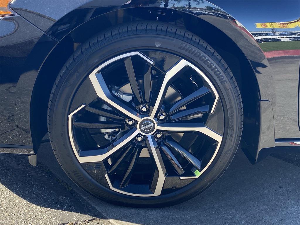 new 2025 Nissan Altima car, priced at $31,350