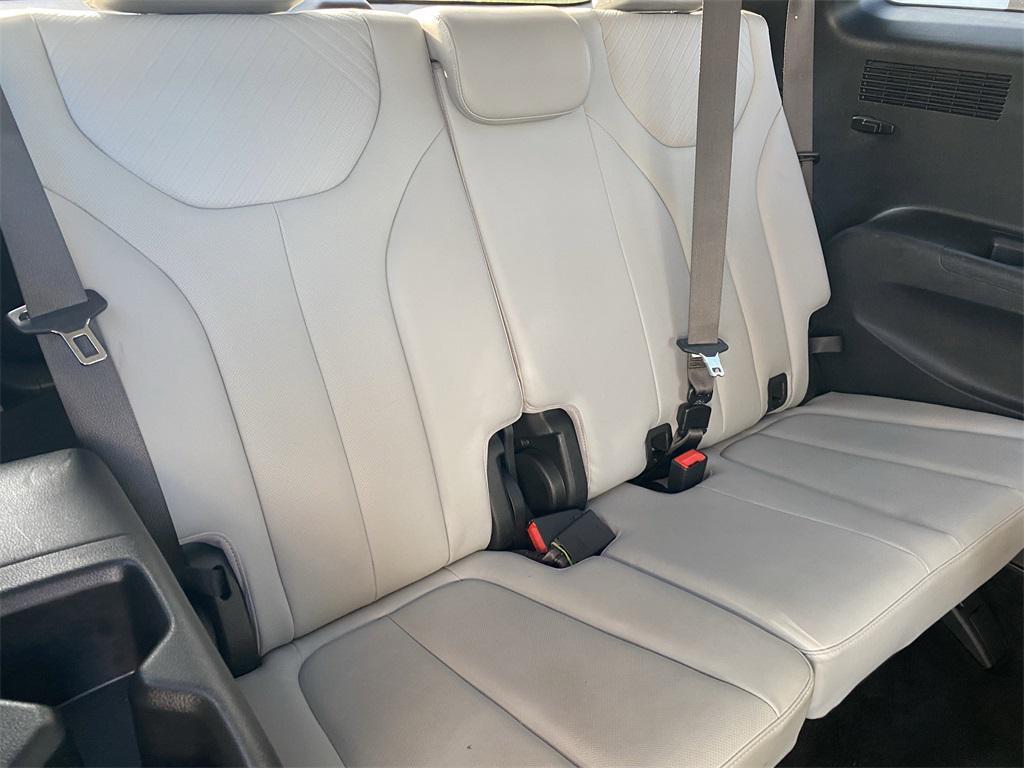 used 2024 Hyundai Palisade car, priced at $30,995