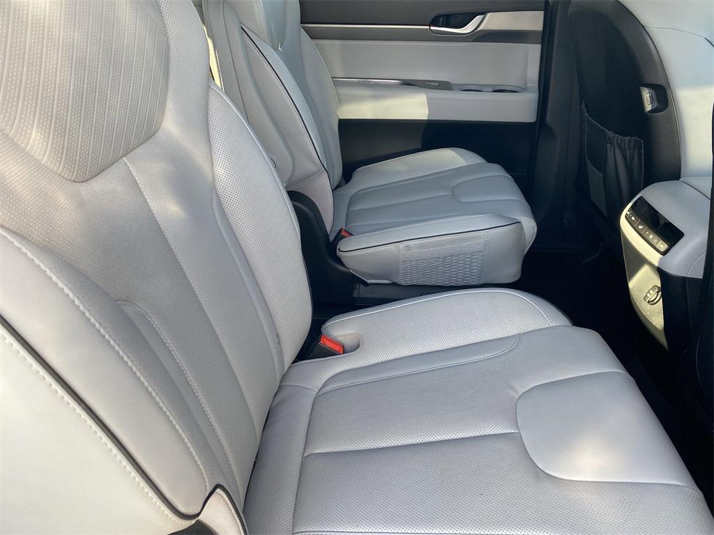 used 2024 Hyundai Palisade car, priced at $30,995
