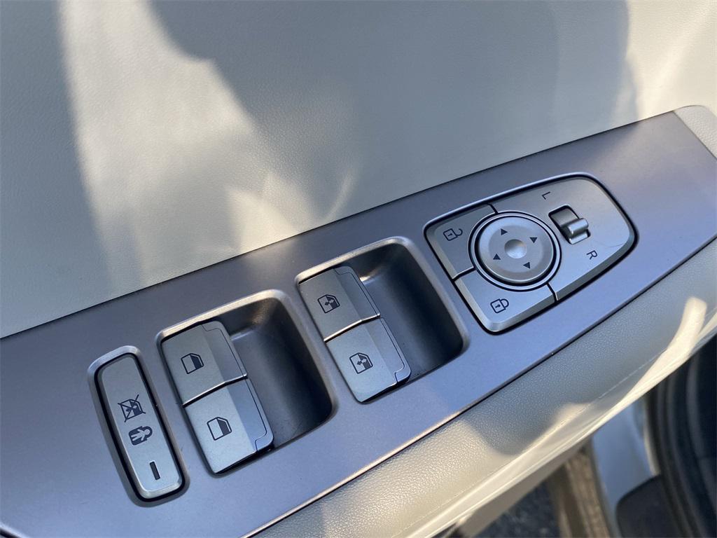 used 2024 Hyundai Palisade car, priced at $30,995