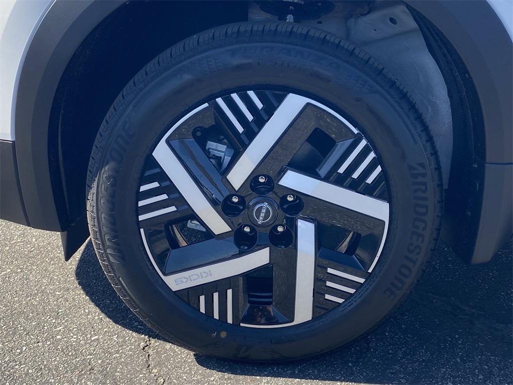 new 2026 Nissan Kicks car, priced at $24,920