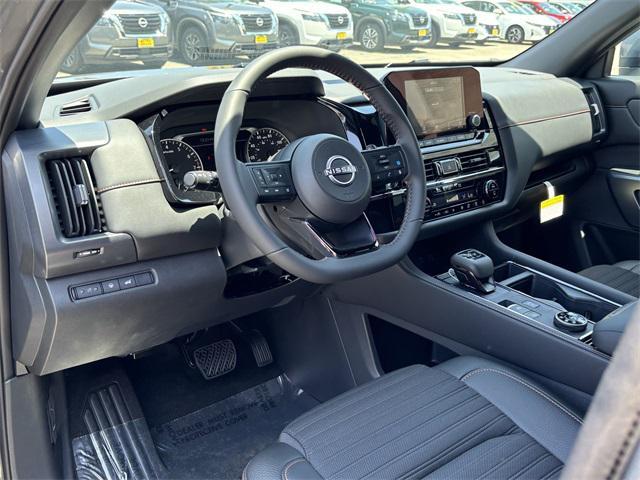 new 2025 Nissan Pathfinder car, priced at $46,595