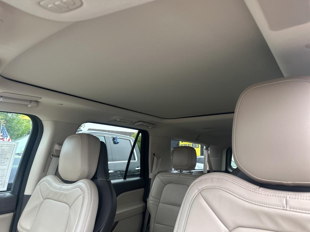 used 2023 Lincoln Navigator car, priced at $60,995