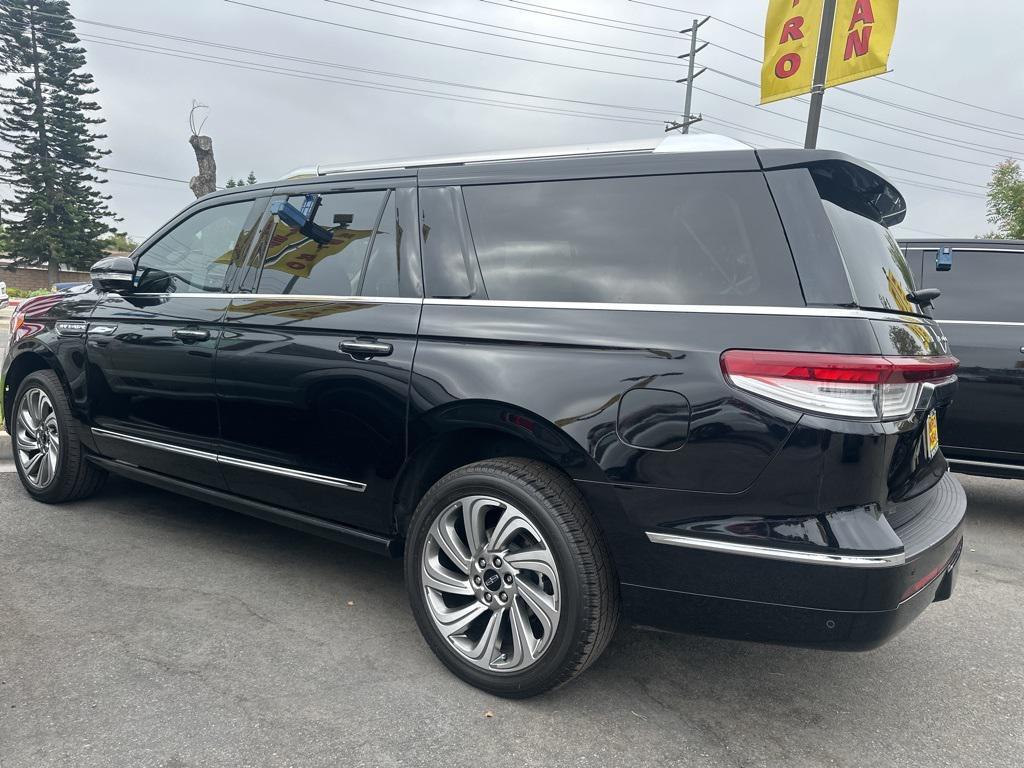 used 2023 Lincoln Navigator car, priced at $60,995