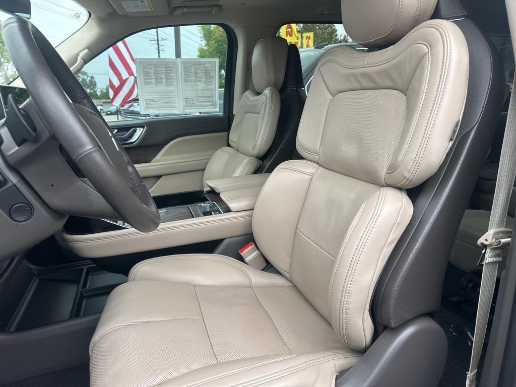 used 2023 Lincoln Navigator car, priced at $60,995