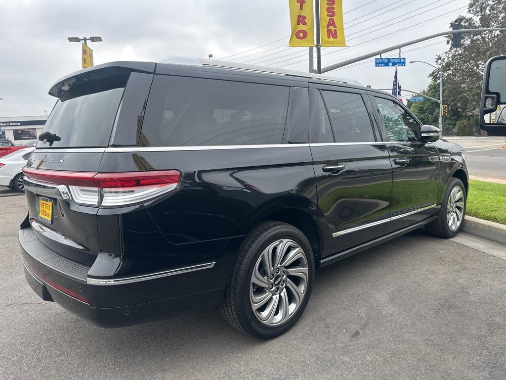used 2023 Lincoln Navigator car, priced at $60,995