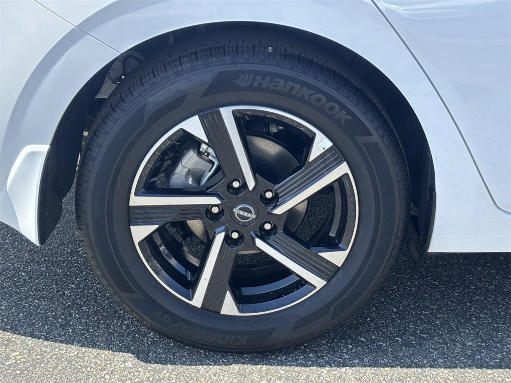 new 2025 Nissan Sentra car, priced at $20,684