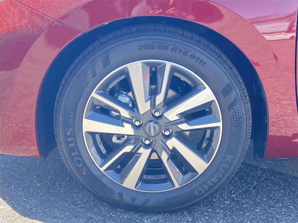 new 2025 Nissan Versa car, priced at $21,060