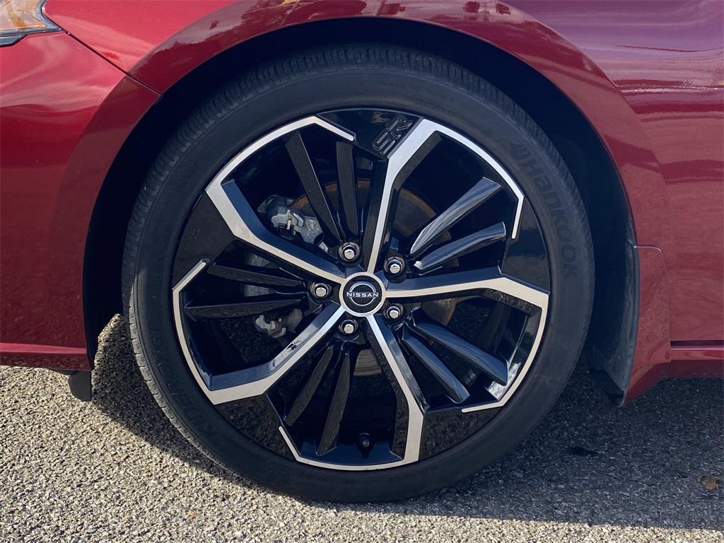 used 2023 Nissan Altima car, priced at $22,995