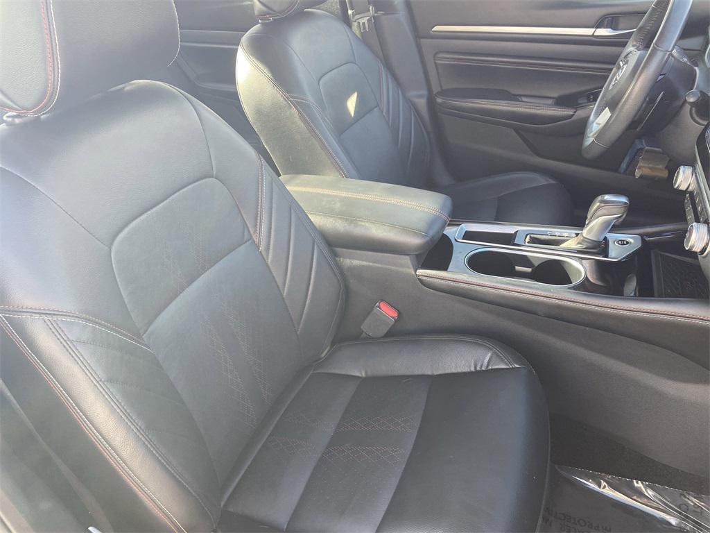 used 2023 Nissan Altima car, priced at $22,995