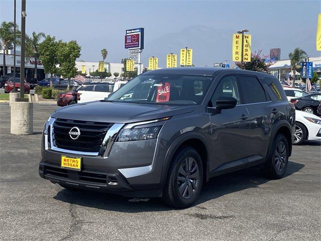 new 2024 Nissan Pathfinder car, priced at $38,580