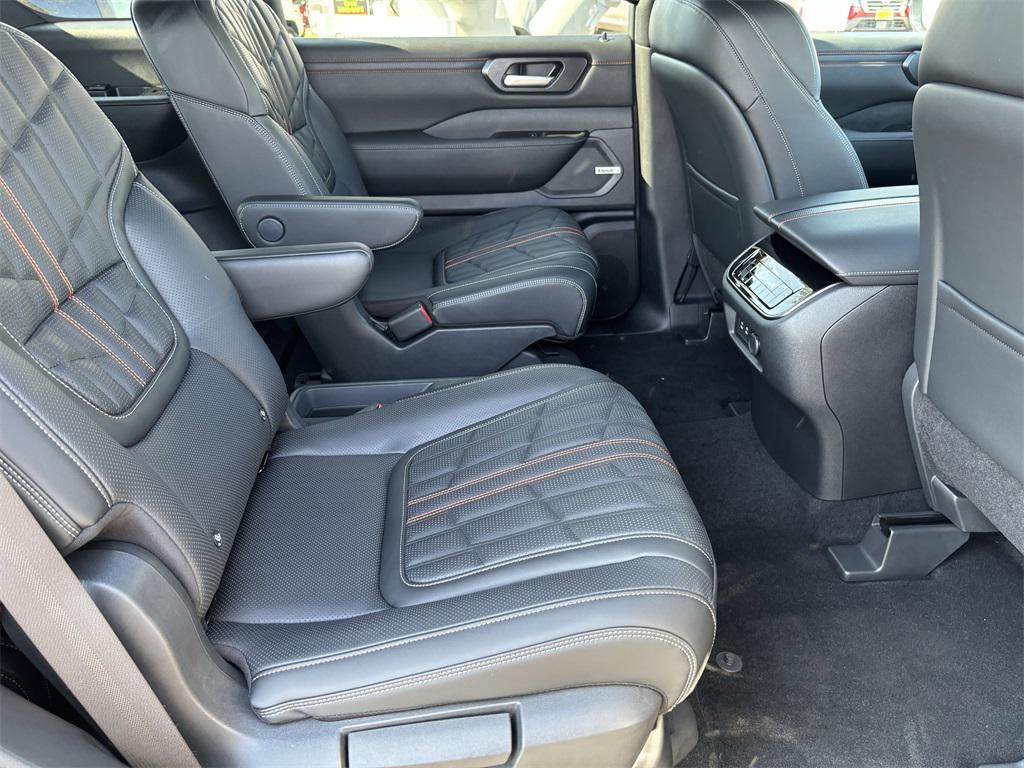 new 2026 Nissan Armada car, priced at $79,085