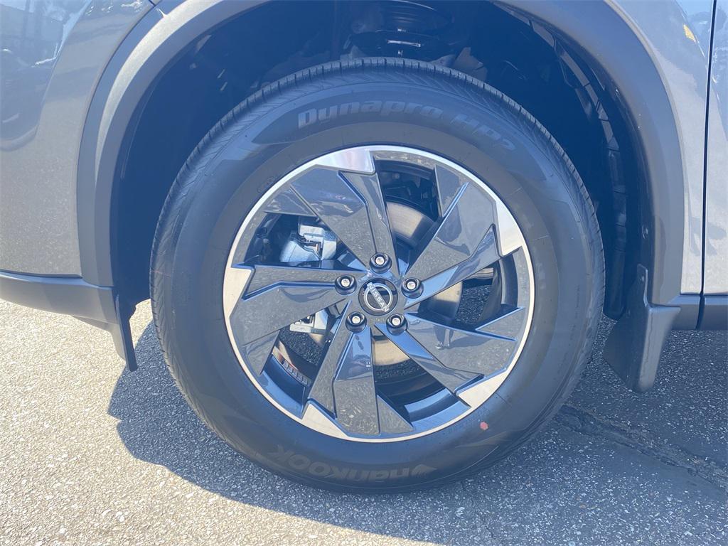 new 2026 Nissan Rogue car, priced at $28,559