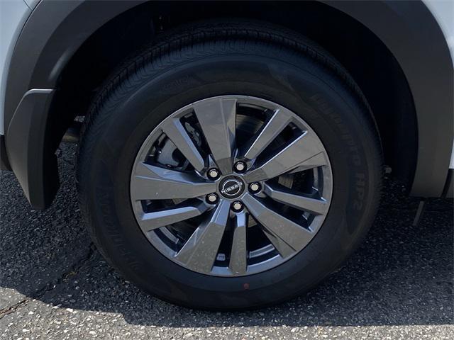 new 2025 Nissan Pathfinder car, priced at $39,030