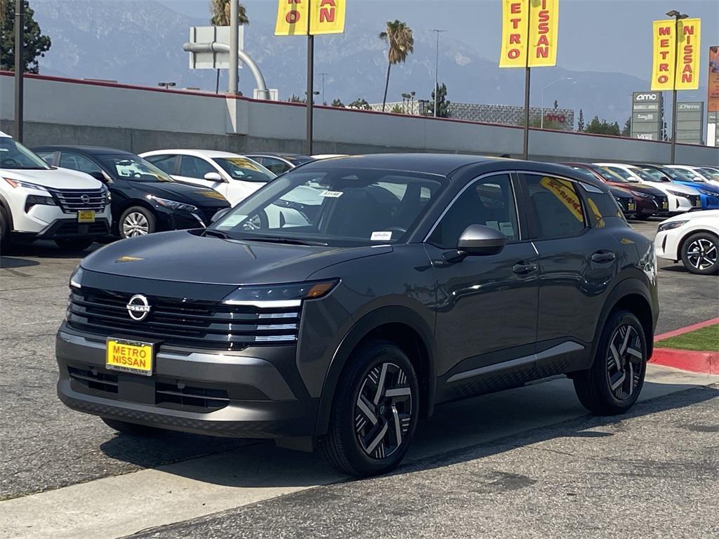 new 2025 Nissan Kicks car, priced at $23,348