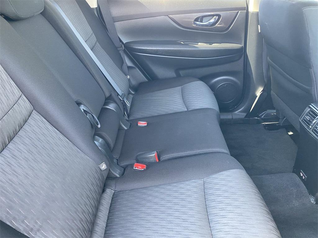 used 2019 Nissan Rogue car, priced at $17,870