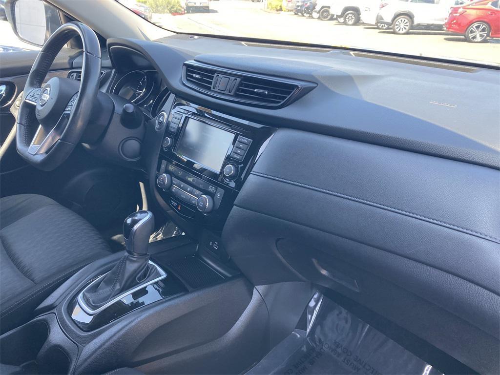 used 2019 Nissan Rogue car, priced at $17,870
