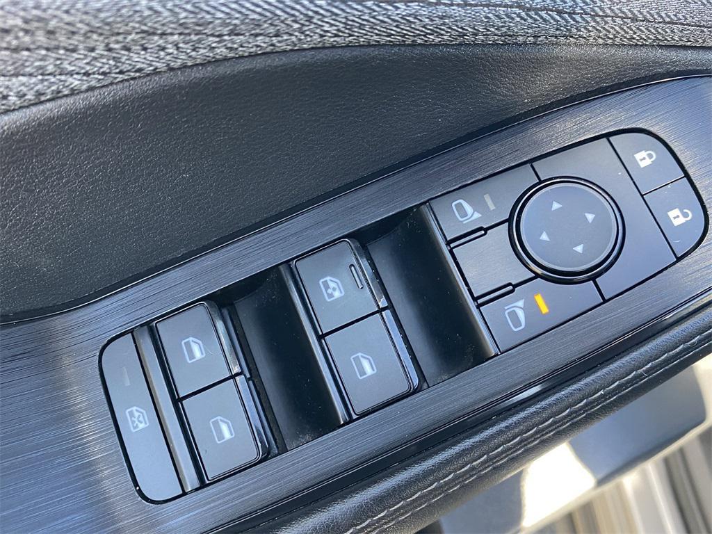 used 2023 Nissan Rogue car, priced at $18,995