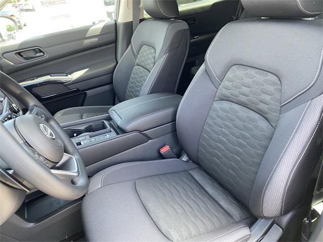 new 2025 Nissan Pathfinder car, priced at $39,030
